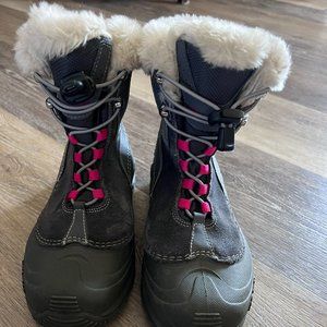 Columbia sz 3 Youth Winter boots Girls Kids